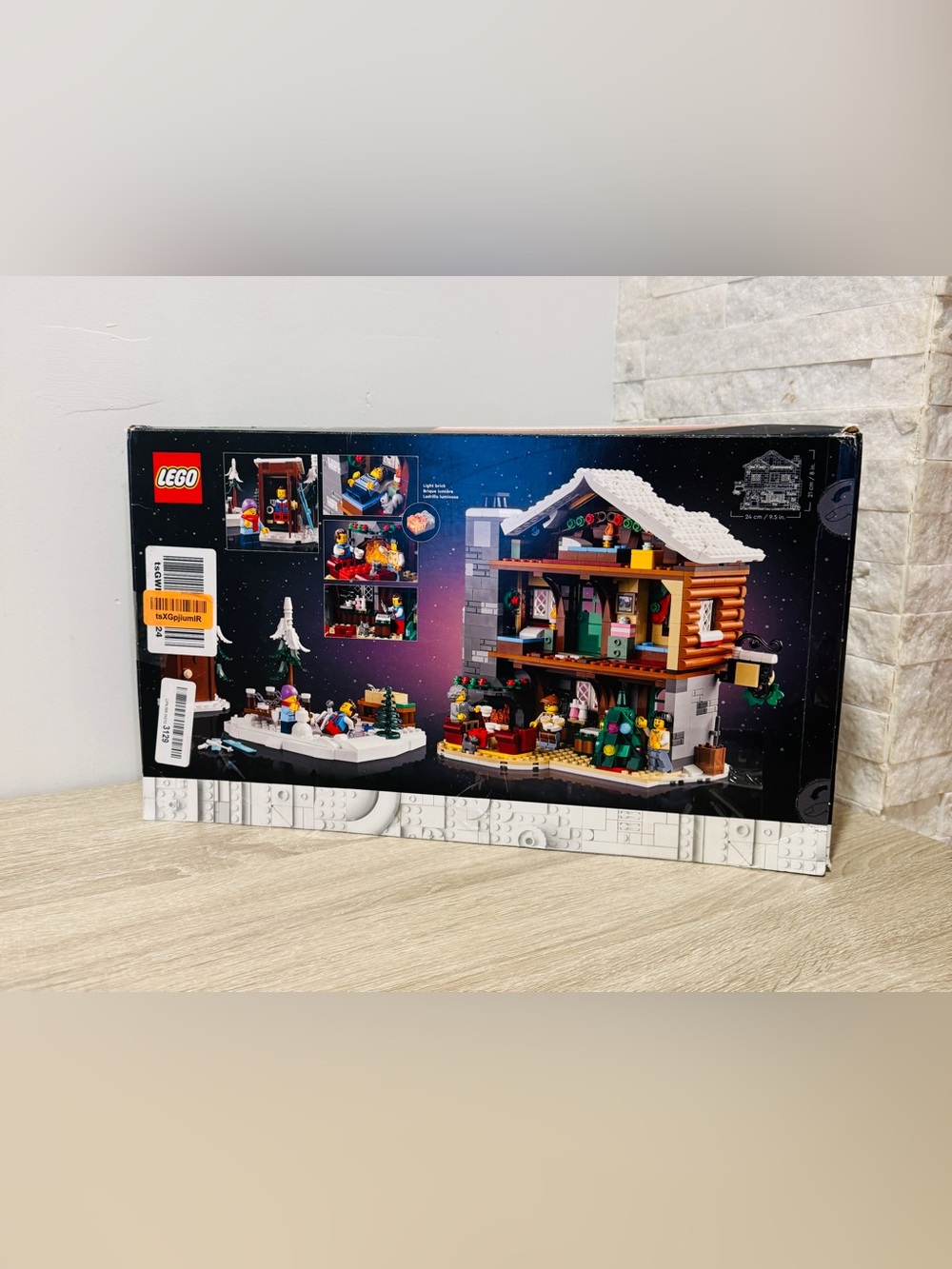LEGO Icons Alpine Lodge 10325 - Winter Village Collection - 100% Complete